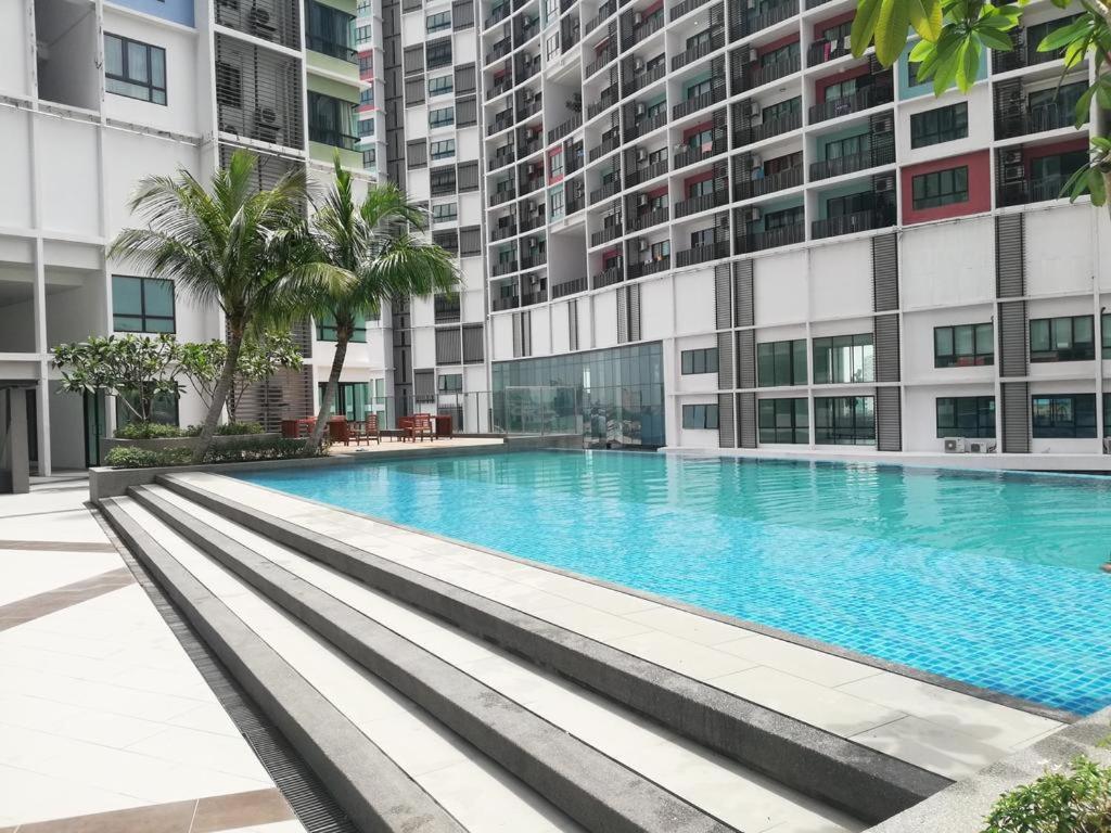 Walking To Cental I-City Mall With 2 Rooms 2 Bathrooms Shah Alam Eksteriør bilde